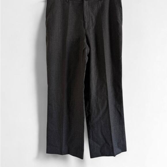 Ted Baker Men’s Dark Gray Flat Front 100% Wool Dress Pants size 34R - Picture 3 of 12